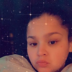 Meet your Posher, Cortney